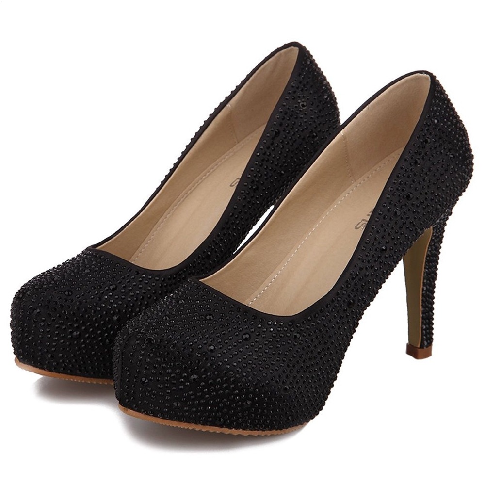 Velcans rhinestone platform pump in black